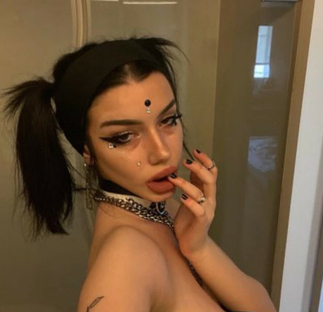 shawtysuzi only fans sex