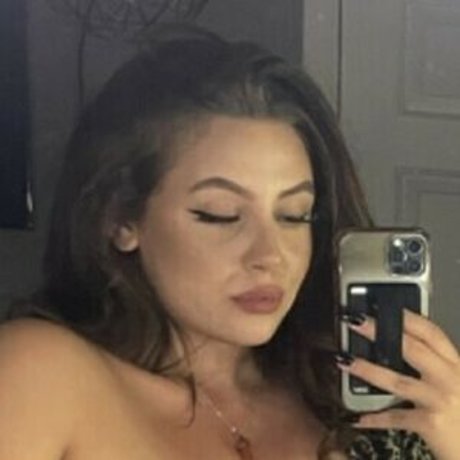 Juiciest Jade nude onlyfans