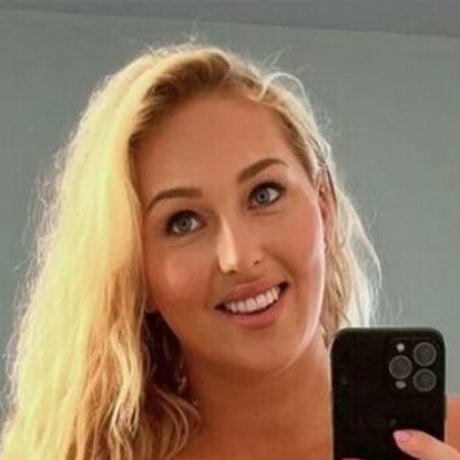 Nora Davis nudes onlyfans leak