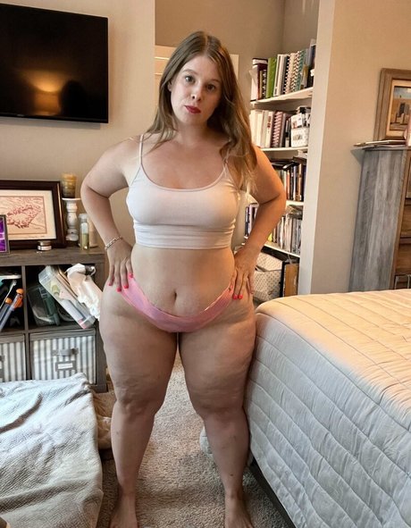 Curvy Krysta sexy onlyfans