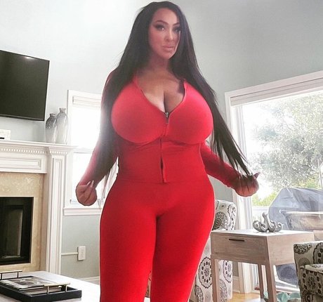 Kristine J nude onlyfans leak