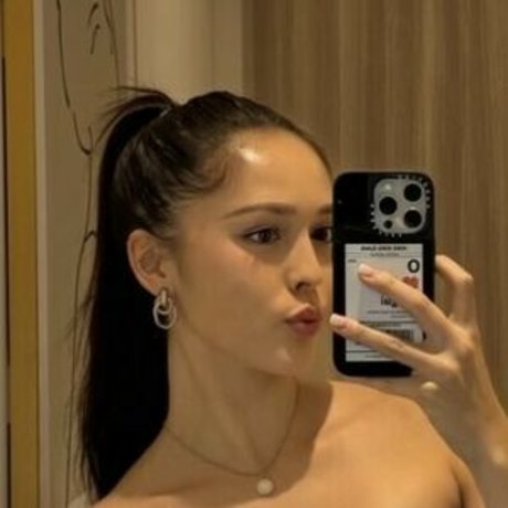 Hannah Cheng Bradshaw onlyfans naked