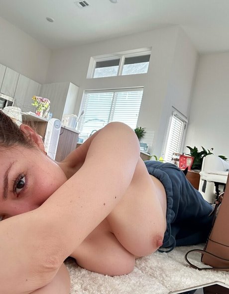 natashatrucking onlyfans leak nudes