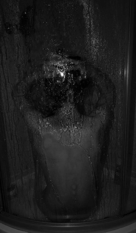 lolli dream topless onlyfans