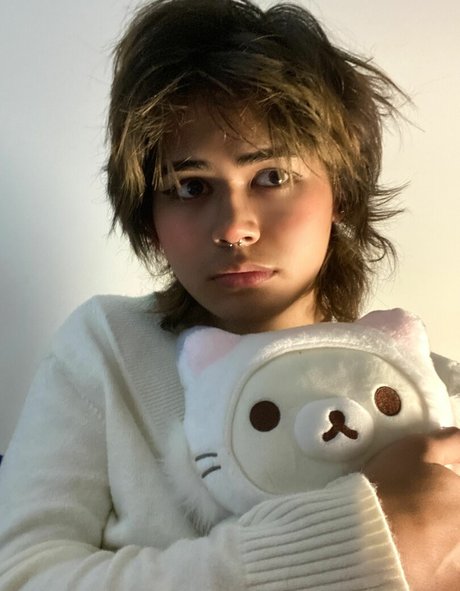 KianaVi onlyfans lean