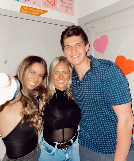 Mary Chapman Morrow onlyfans leak sex