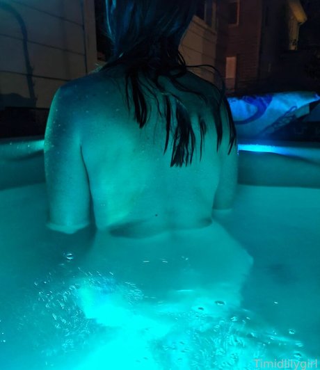 Timidlilygirl onlyfans model photo