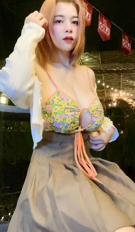 swansin 26 onlyfans leaked nude