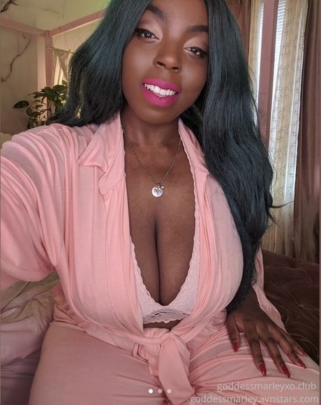 Goddess Marley onlyfans pic