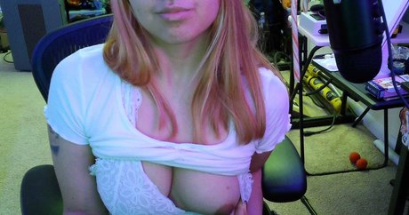 lazydemonweeb only fans pictures