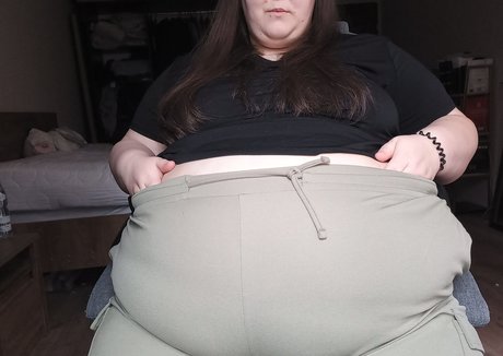 Fluffymaya98 boobs onlyfans