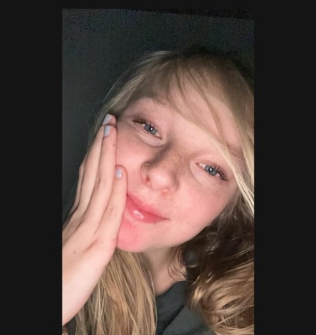 blonde vivi leaked only fans nudes