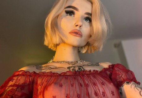 sofaaaaaaaa nude onlyfans