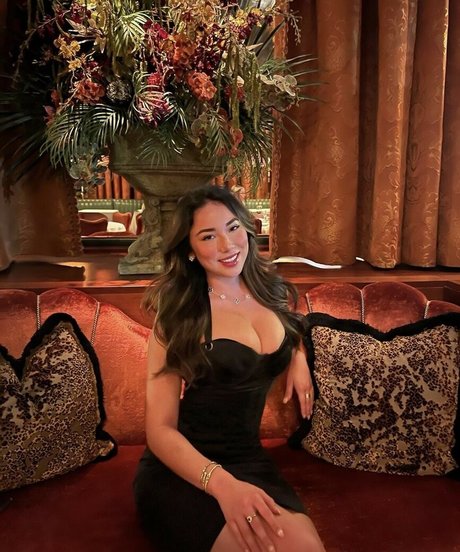 Nikki Cheng onlyfans free