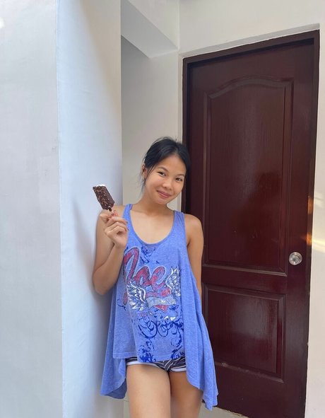 AlexIcy onlyfans mega