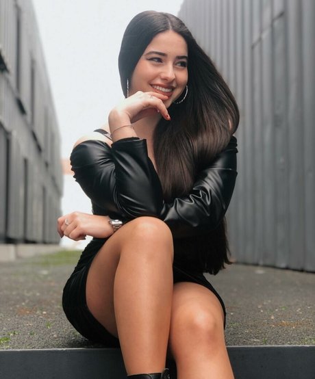 Mariana Pinho onlyfans nudes leaked