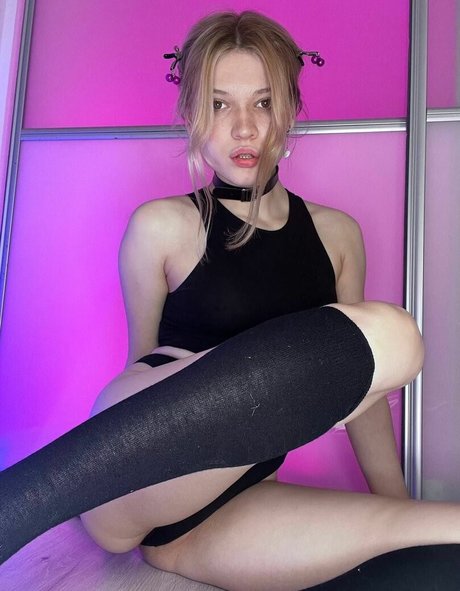 roxannken onlyfans topless