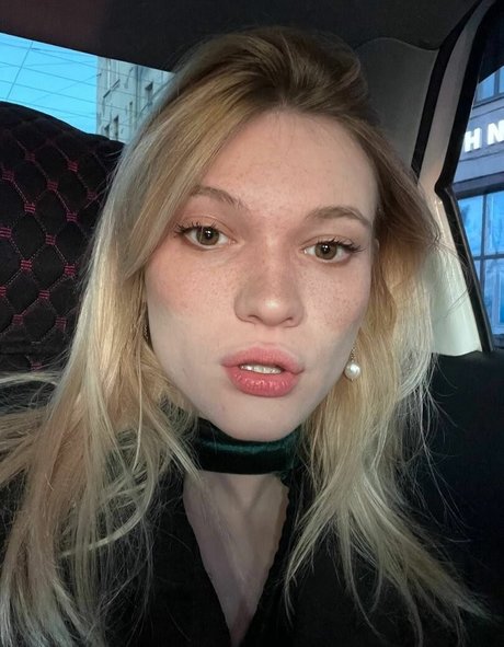 roxannken onlyfans naked pics