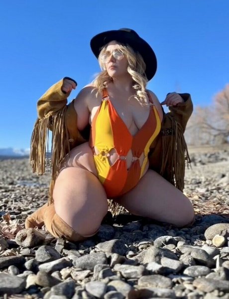 Emma St James onlyfans nude tits