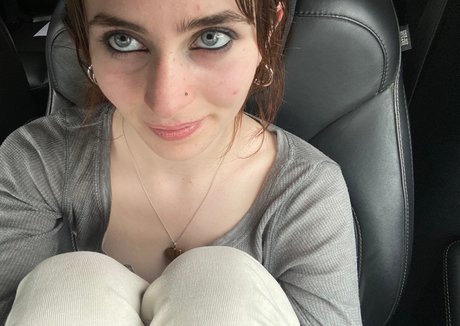 avieb4by onlyfans sex leaked