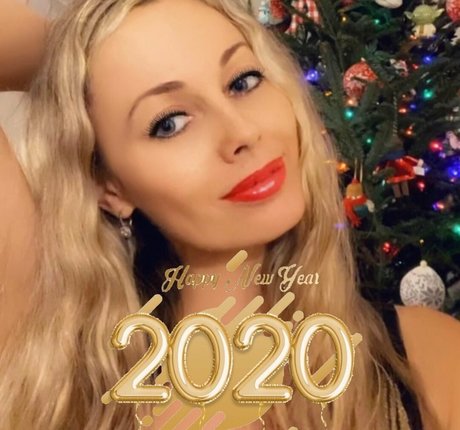 the anita dark onlyfans explicit content