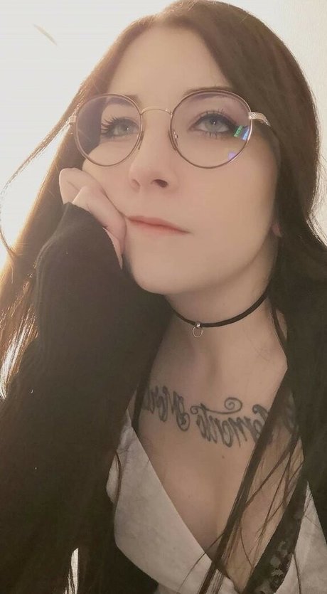 Saruei onlyfans leaked.