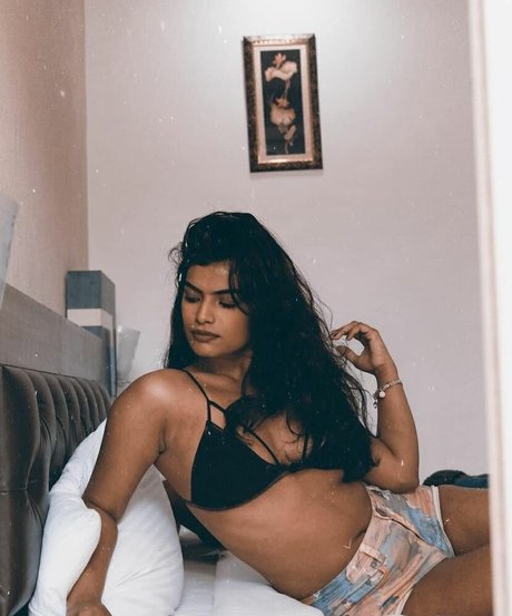 Nidhi Goel leak onlyfans nude