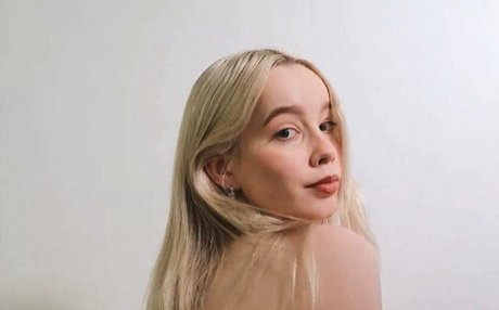 deni__dragons__ only fans leaked porn