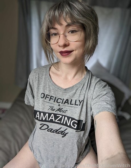 TheMissSilverWitch boobs onlyfans