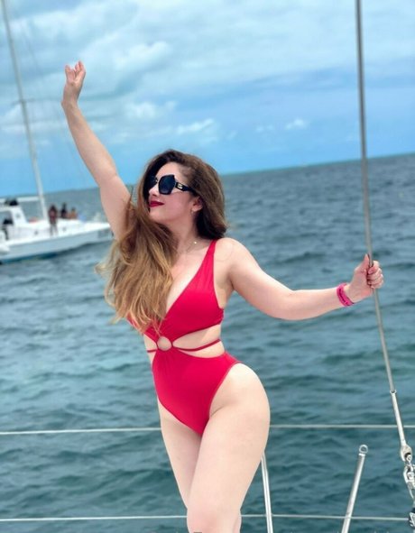 Cendy Robles only fans nude leaks