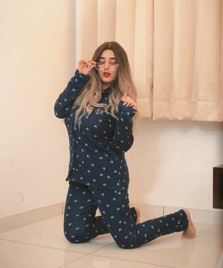 Apoorva Bhalla free only fans