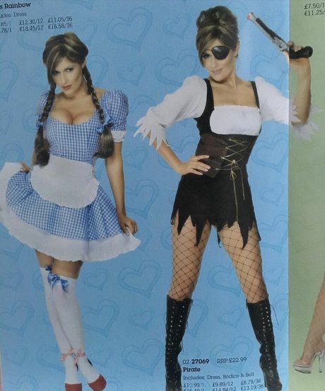 TV Shopping Presenters onlyfans strip tease