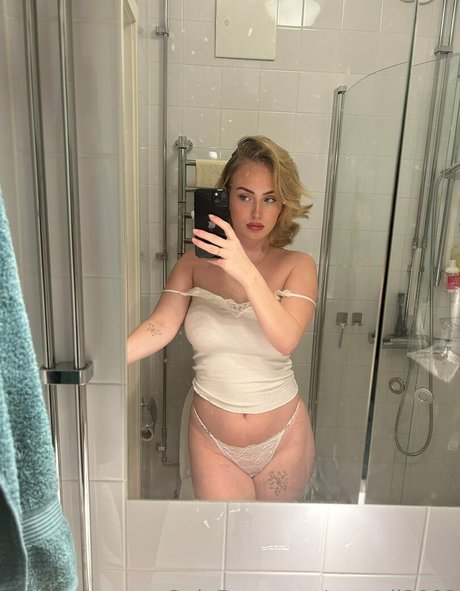 monali2002 leaked onlyfans naked