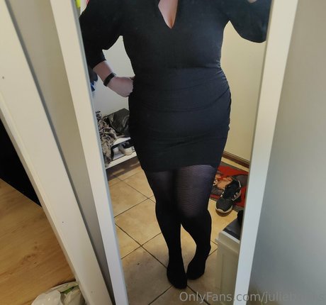 julieboobs onlyfans xxx