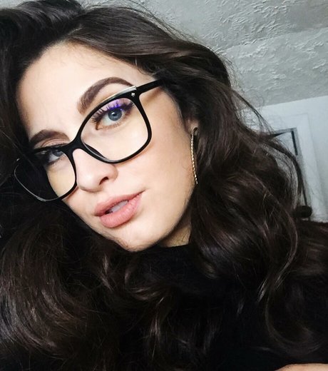 Ashley Jolly onlyfans leaks