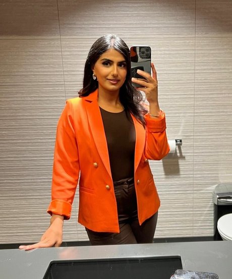 Tindy Kaur onlyfans page