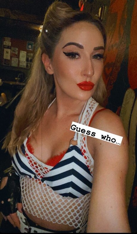 Robyn Adele Anderson onlyfans leaks naked