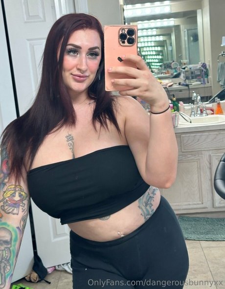 dangerousbunnyxx onlyfans nude leak