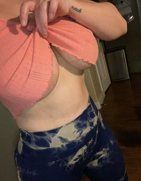 Adira Freja only fans pics