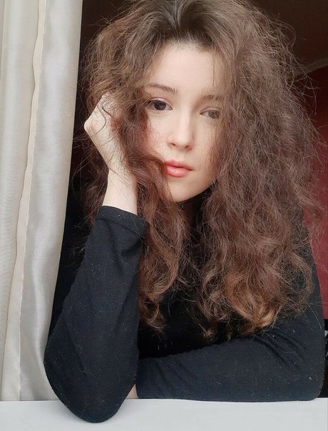 monamariaa Profile pic