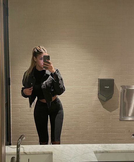 Morena Bradas onlyfans porn nude