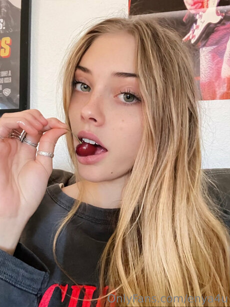 enya4u onlyfans nudes