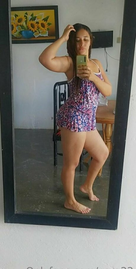 yarq22 onlyfans model images