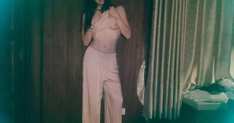 bloom666 onlyfans photo