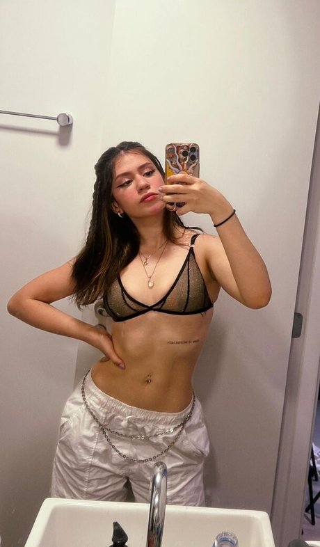 Maria ZB onlyfans naked porn