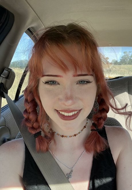 Tora Love onlyfans pic