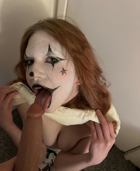 Tora Love onlyfans leaked.