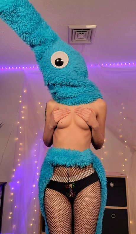 mushroom nymph free is on onlyfans