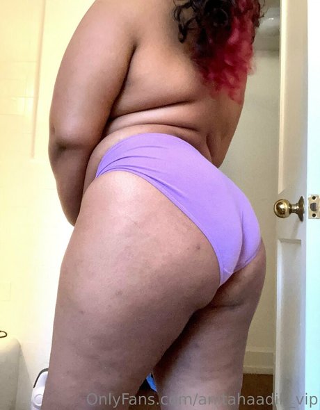 anitahaadik vip onlyfans nude leaks