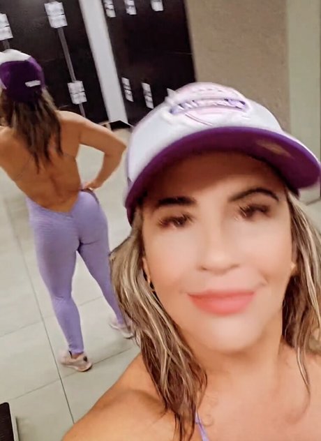 Vania Boscolo onlyfans model photo